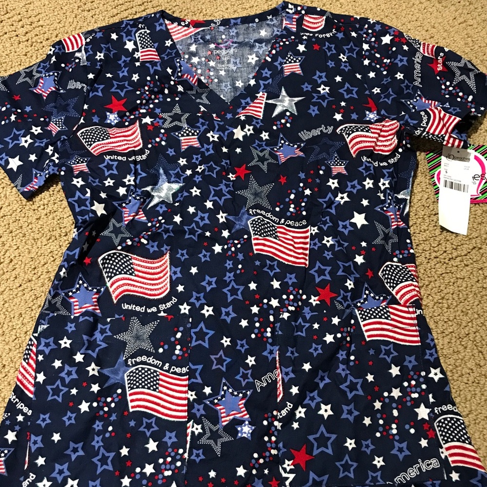 Brand new Americana scrub top